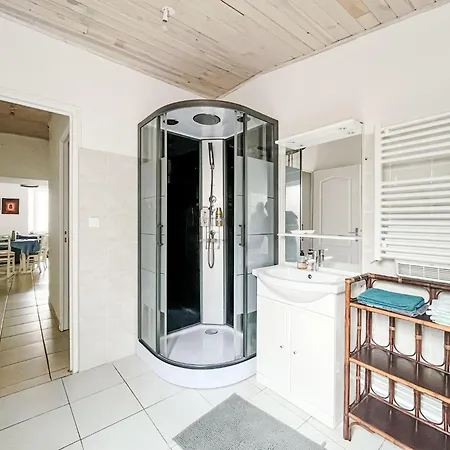 La Quichenotte By Interhome