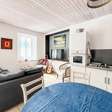 Rimbo By Interhome Saint-Georges-d'Oleron