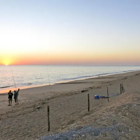 Rimbo By Interhome * Saint-Georges-d'Oleron